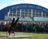 
                                                    img-Zahradní slavnost Tričkování prvňáků-14
                        
